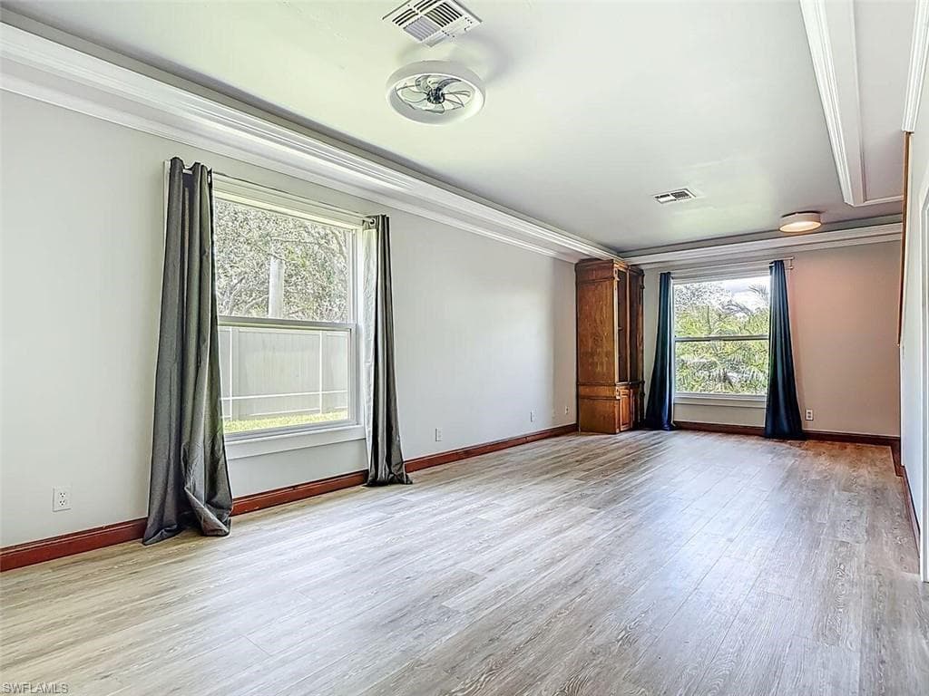 14991 Savannah Dr, Naples, FL 34119-13