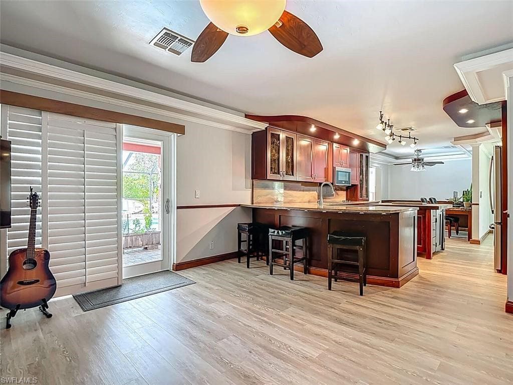 14991 Savannah Dr, Naples, FL 34119-19