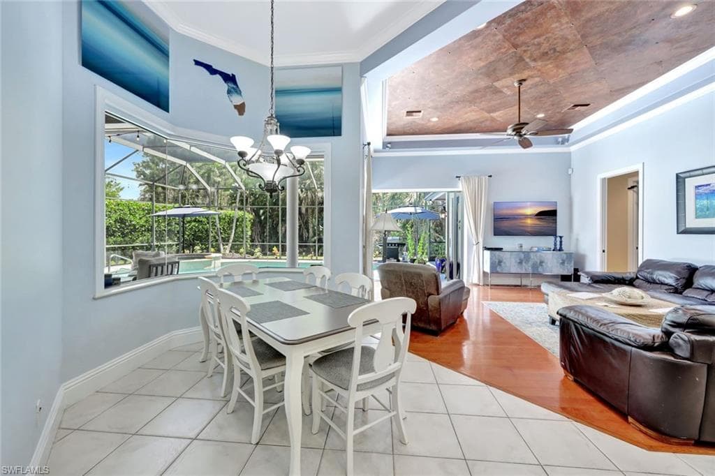 9833 Clear Lake Cir, Naples, FL 34109-16