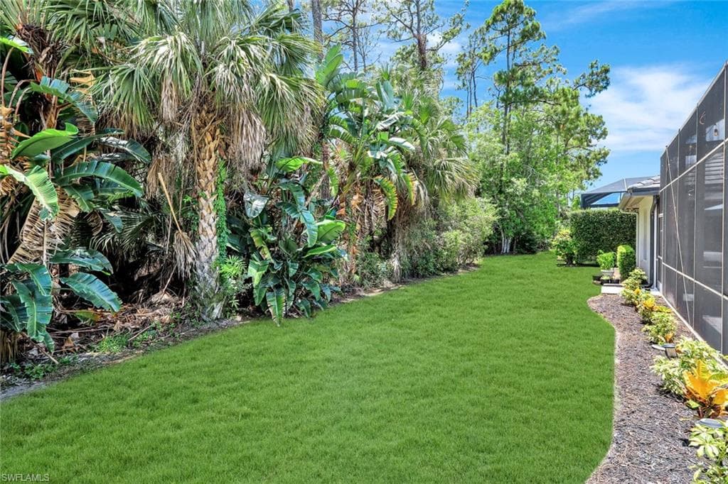 9833 Clear Lake Cir, Naples, FL 34109-34