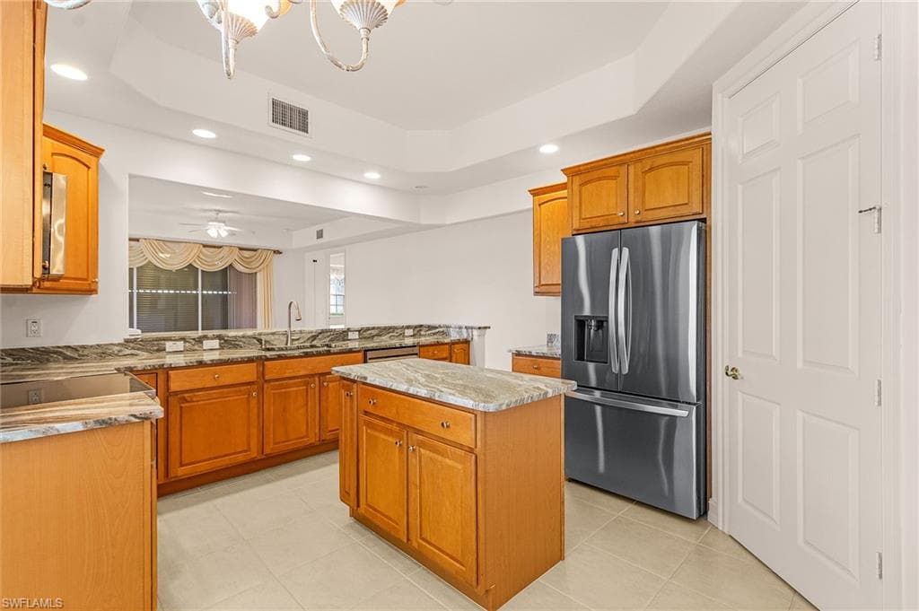 4728 Stratford Ct 1801, Naples, FL 34105-9