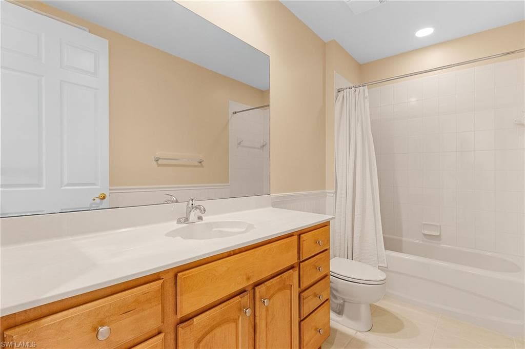 4728 Stratford Ct 1801, Naples, FL 34105-12