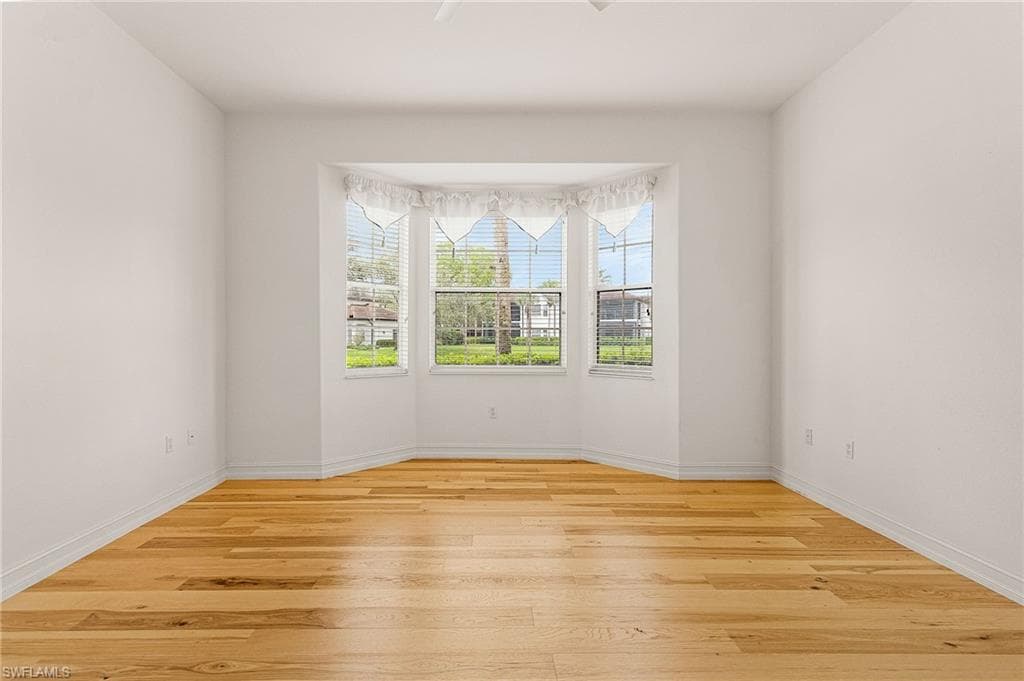 4728 Stratford Ct 1801, Naples, FL 34105-14