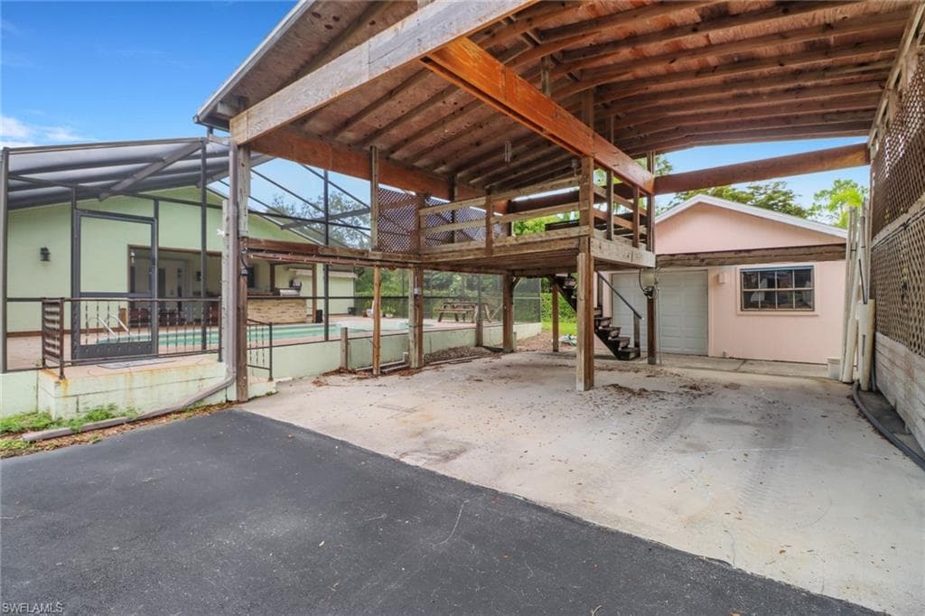 1310 11th St SW, Naples, FL 34117-10