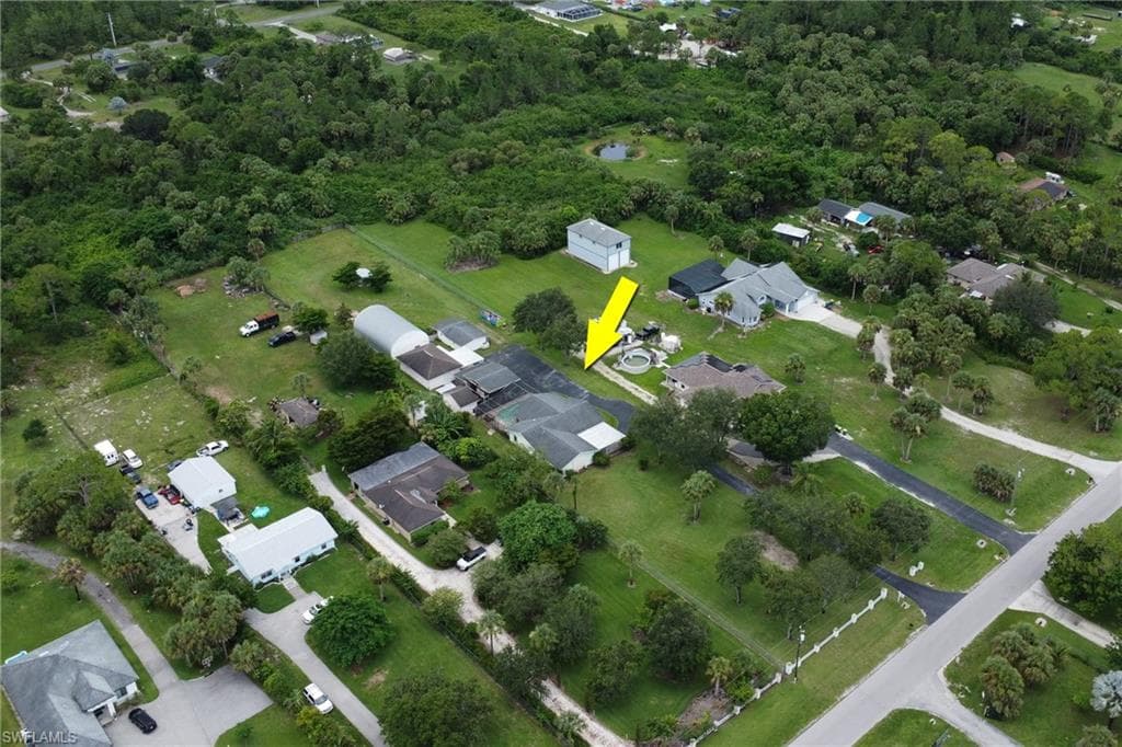 1310 11th St SW, Naples, FL 34117-40