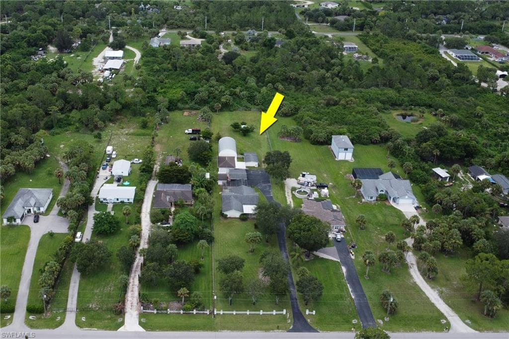 1310 11th St SW, Naples, FL 34117-41