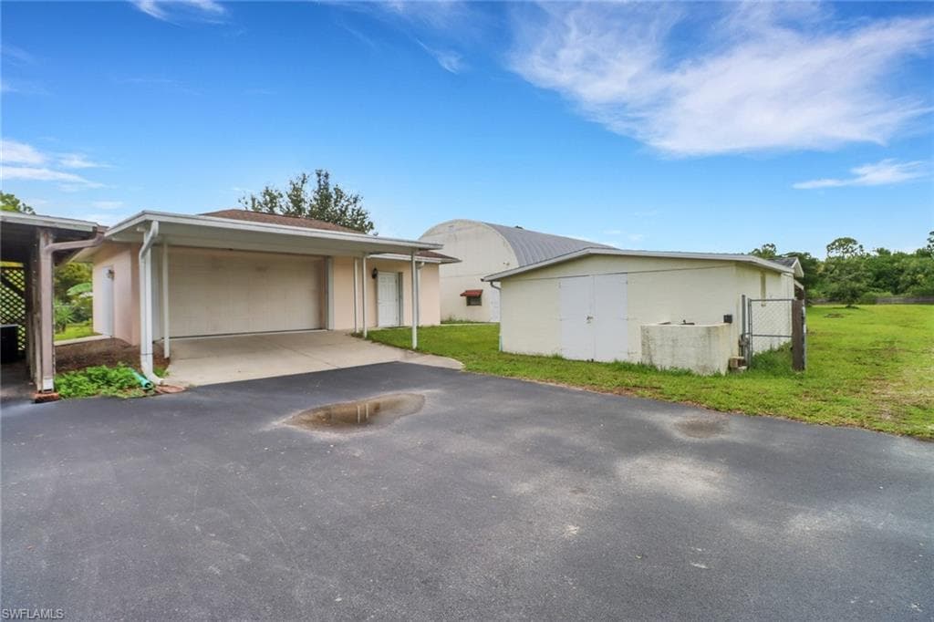 1310 11th St SW, Naples, FL 34117-7