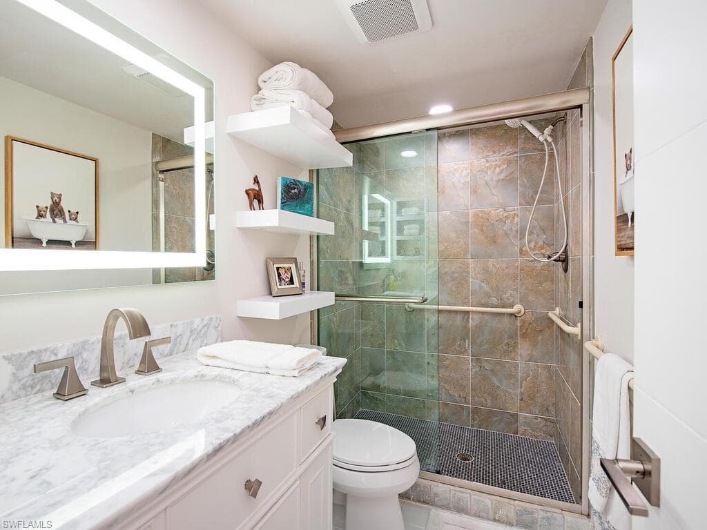 355 Park Shore Dr 1-144, Naples, FL 34103-16
