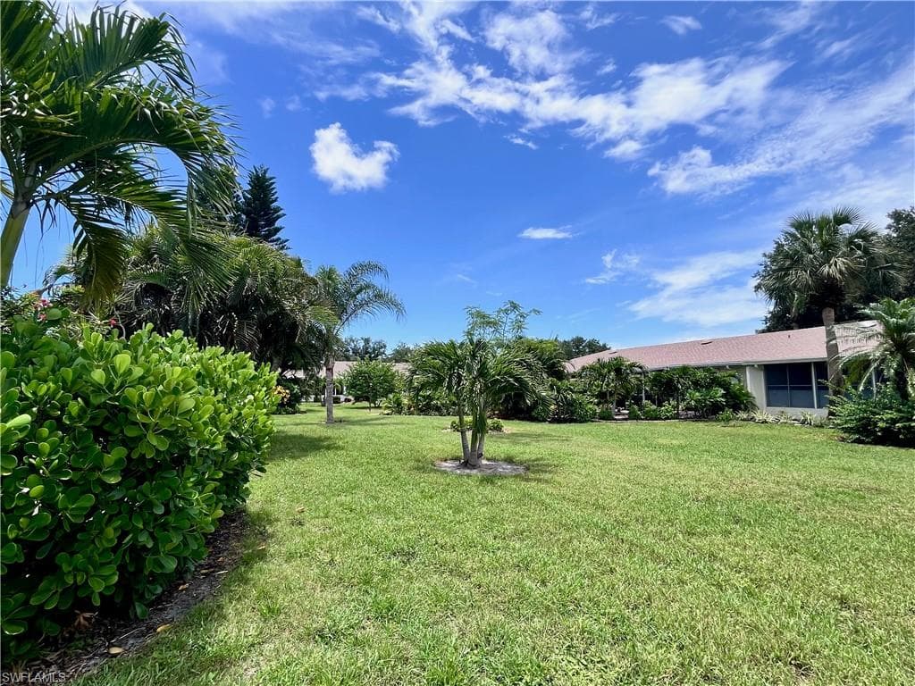 34 Glades Blvd 1, Naples, FL 34112-18
