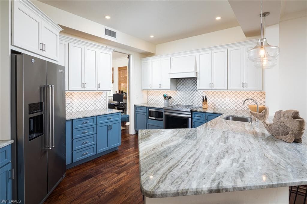 410 Flagship Dr Terrace 01, Naples, FL 34108-5