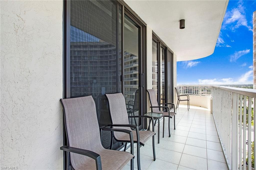 440 Seaview Ct 1106, Marco Island, FL 34145-29