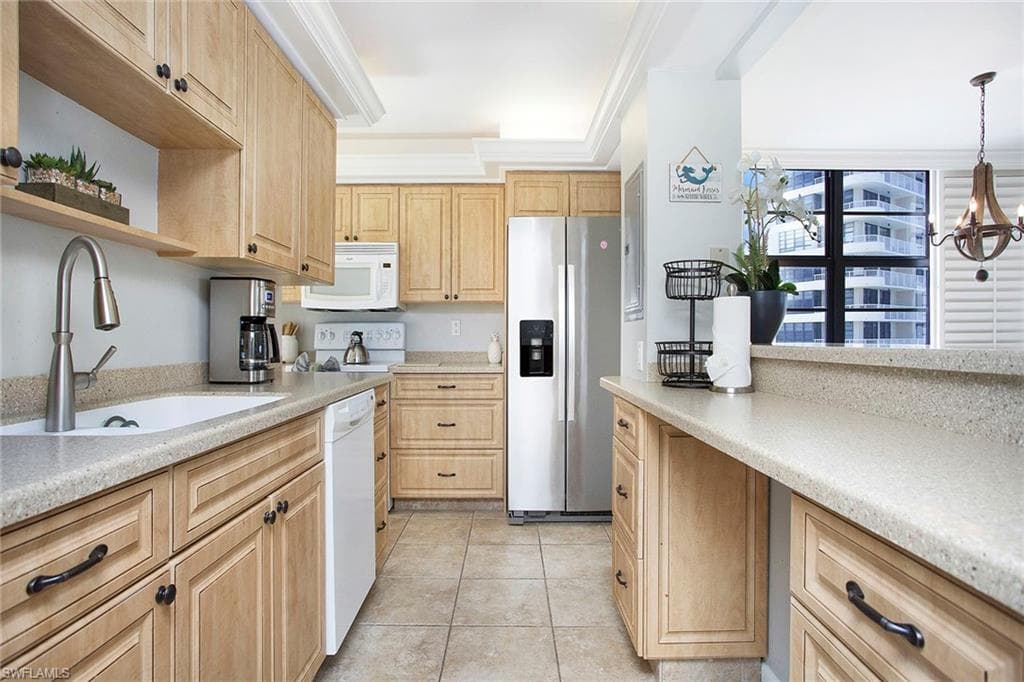 440 Seaview Ct 1106, Marco Island, FL 34145-5