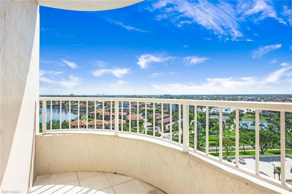 440 Seaview Ct 1106, Marco Island, FL 34145-8