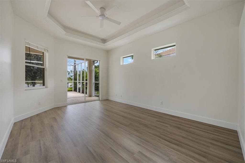 1087 Port Orange Way, Naples, FL 34120-19