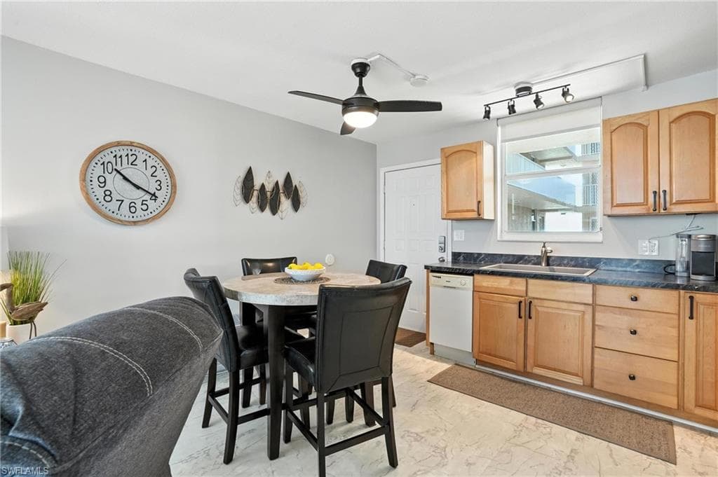 5600 Bonita Beach Rd 4-605, Bonita Springs, FL 34134-11