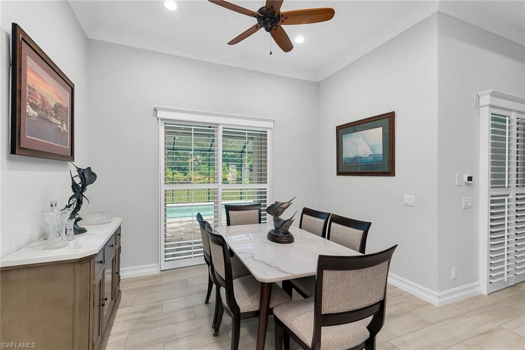 14224 Laguna Springs Ln, Naples, FL 34114-15