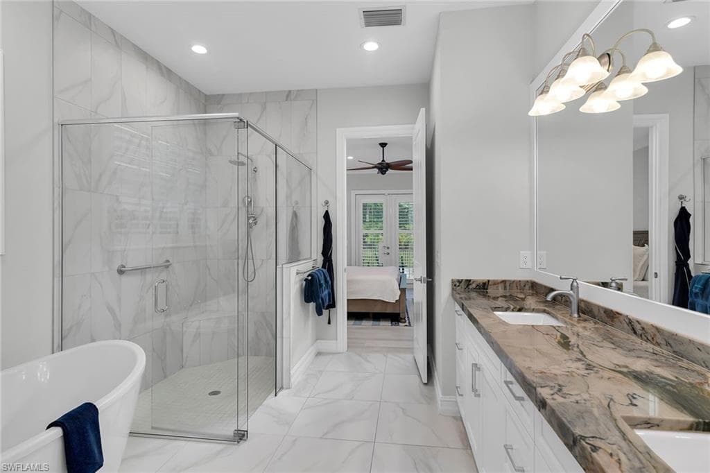 14224 Laguna Springs Ln, Naples, FL 34114-19
