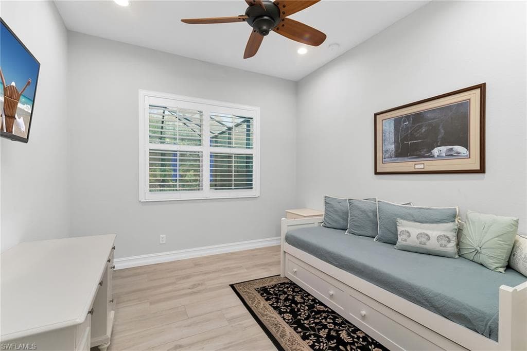 14224 Laguna Springs Ln, Naples, FL 34114-23