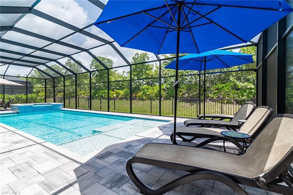 14224 Laguna Springs Ln, Naples, FL 34114-32