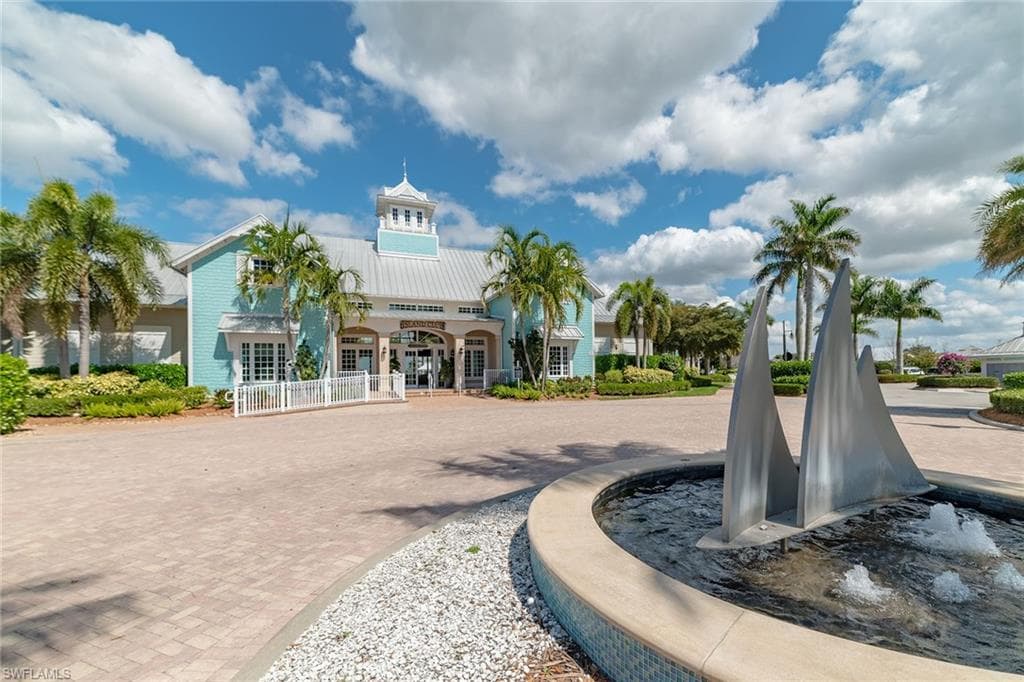 14224 Laguna Springs Ln, Naples, FL 34114-38