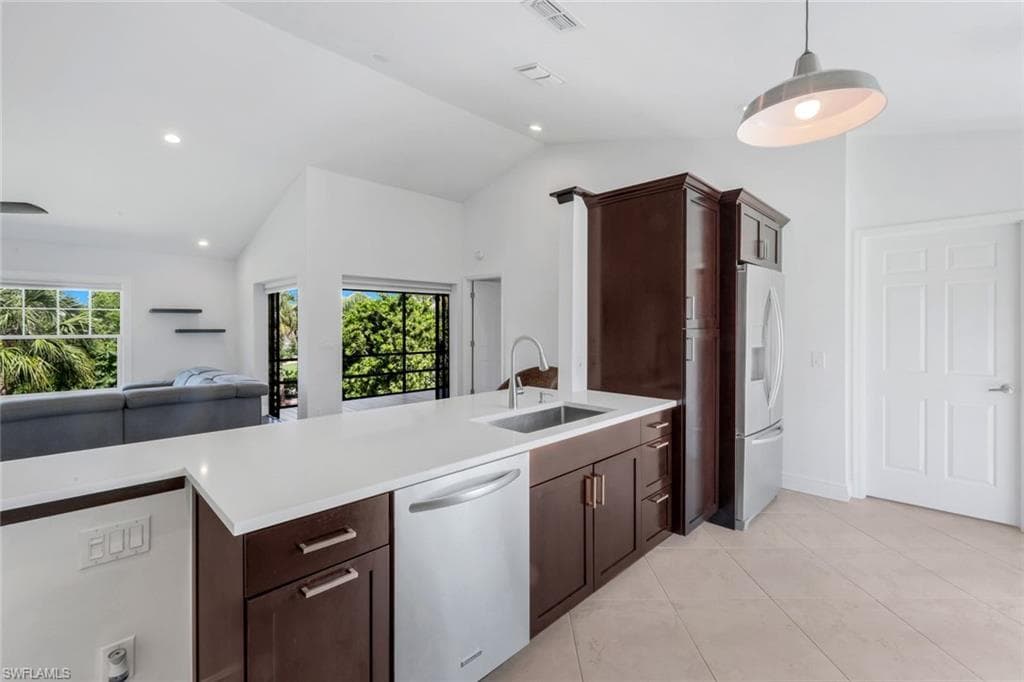 27136 Belle Rio Dr, Bonita Springs, FL 34135-10