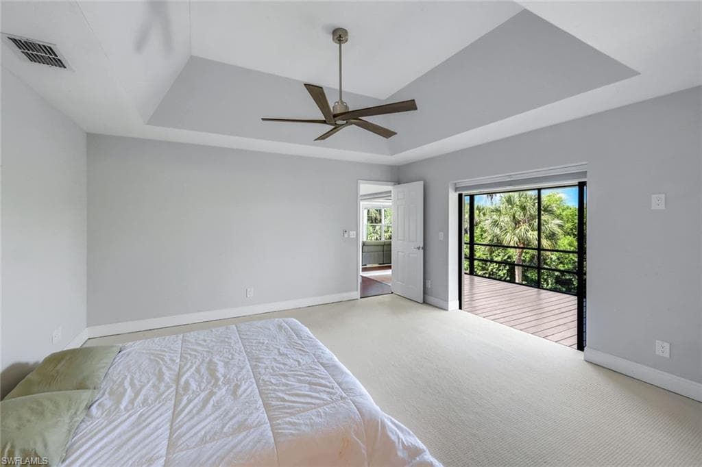 27136 Belle Rio Dr, Bonita Springs, FL 34135-18