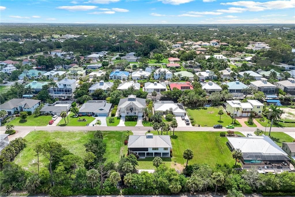 27136 Belle Rio Dr, Bonita Springs, FL 34135-44