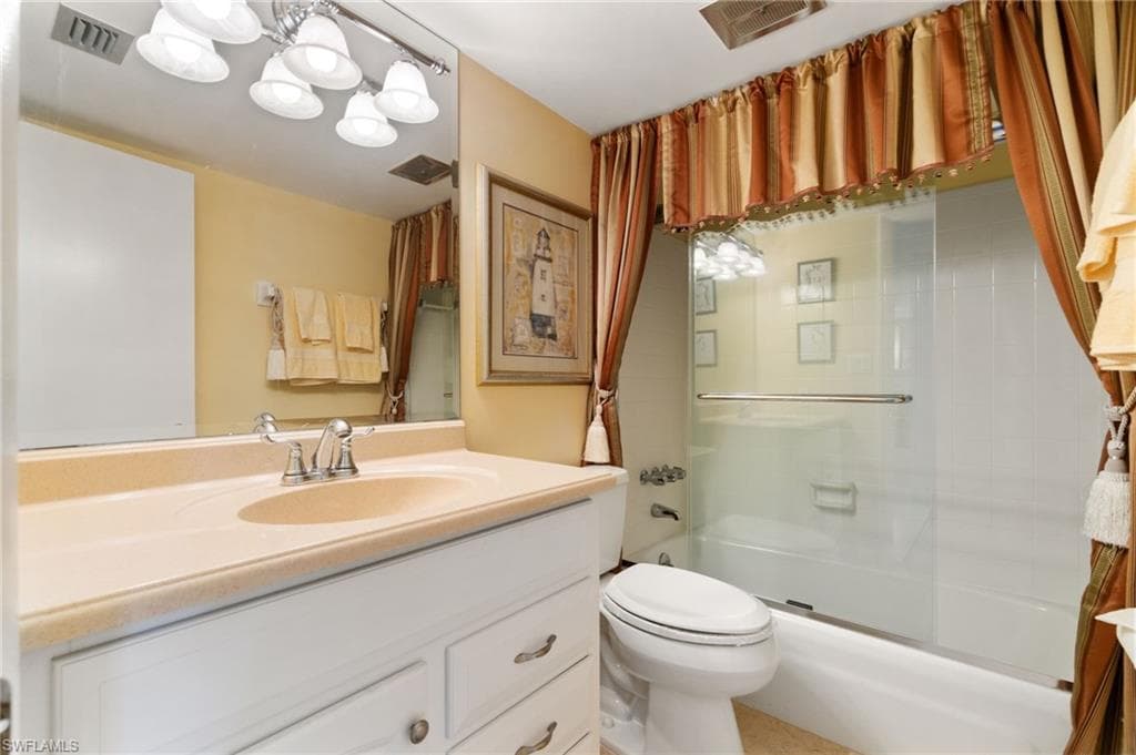 656 12th Ave S 656, Naples, FL 34102-16