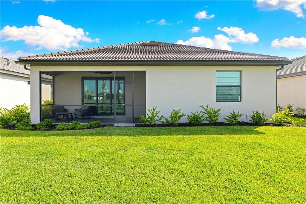 18587 Ives Dr, Estero, FL 33928-12