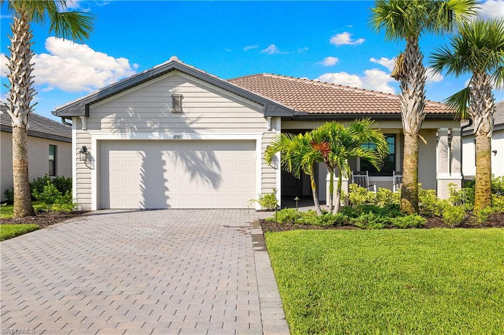 18587 Ives Dr, Estero, FL 33928-41