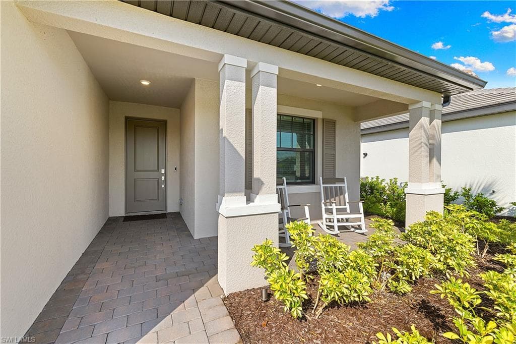 18587 Ives Dr, Estero, FL 33928-42