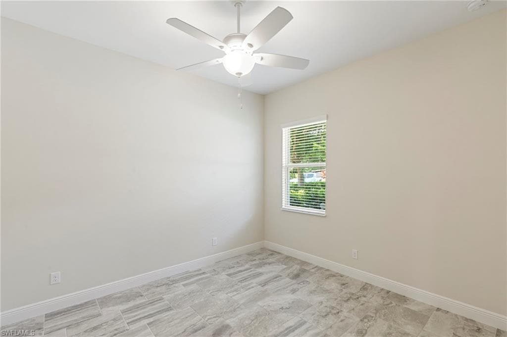 21539 Oaks Of Estero Cir, Estero, FL 33928-28