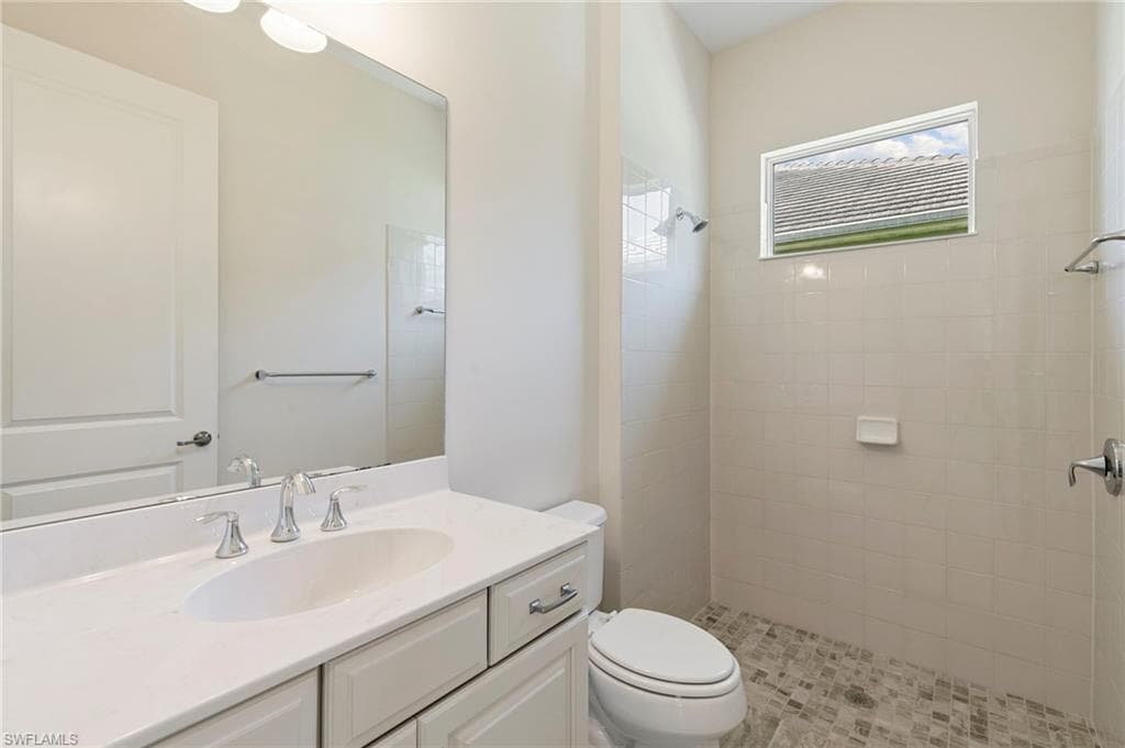 21539 Oaks Of Estero Cir, Estero, FL 33928-34