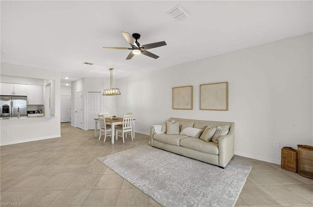 2937 Tardiff Dr, Naples, FL 34120-4