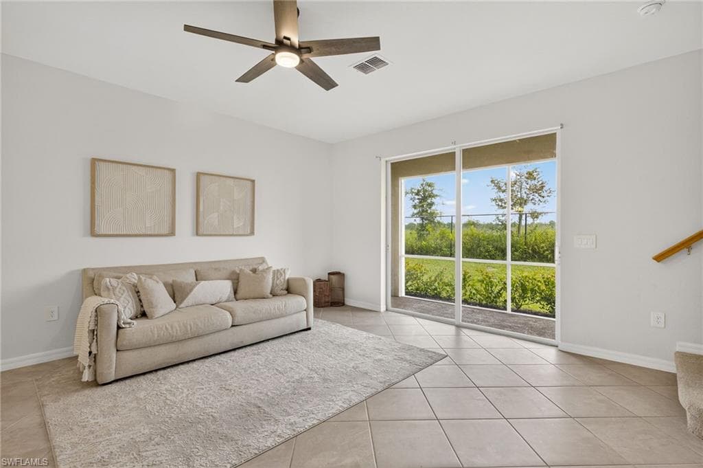 2937 Tardiff Dr, Naples, FL 34120-5