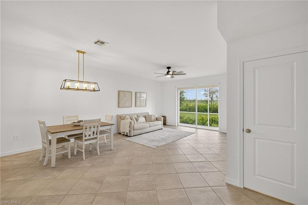 2937 Tardiff Dr, Naples, FL 34120-8
