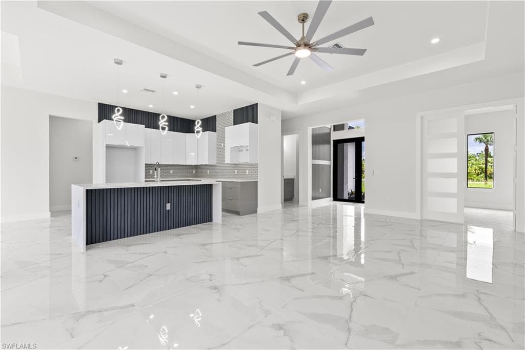 2898 36th Ave SE, Naples, FL 34117-13