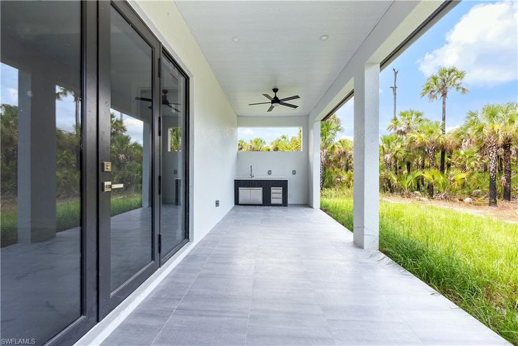 2898 36th Ave SE, Naples, FL 34117-30