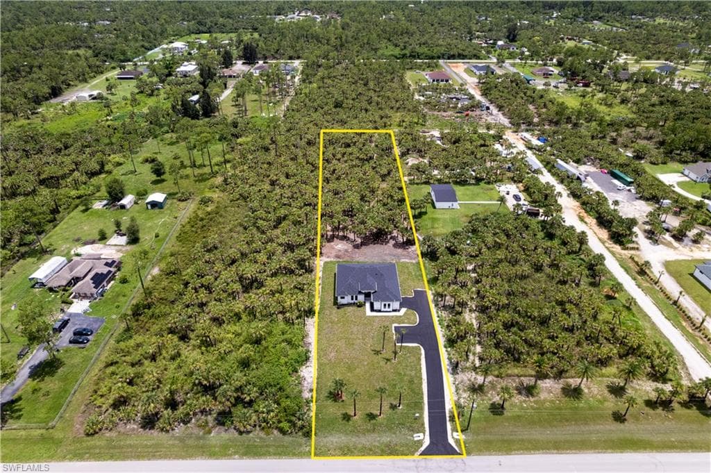 2898 36th Ave SE, Naples, FL 34117-3