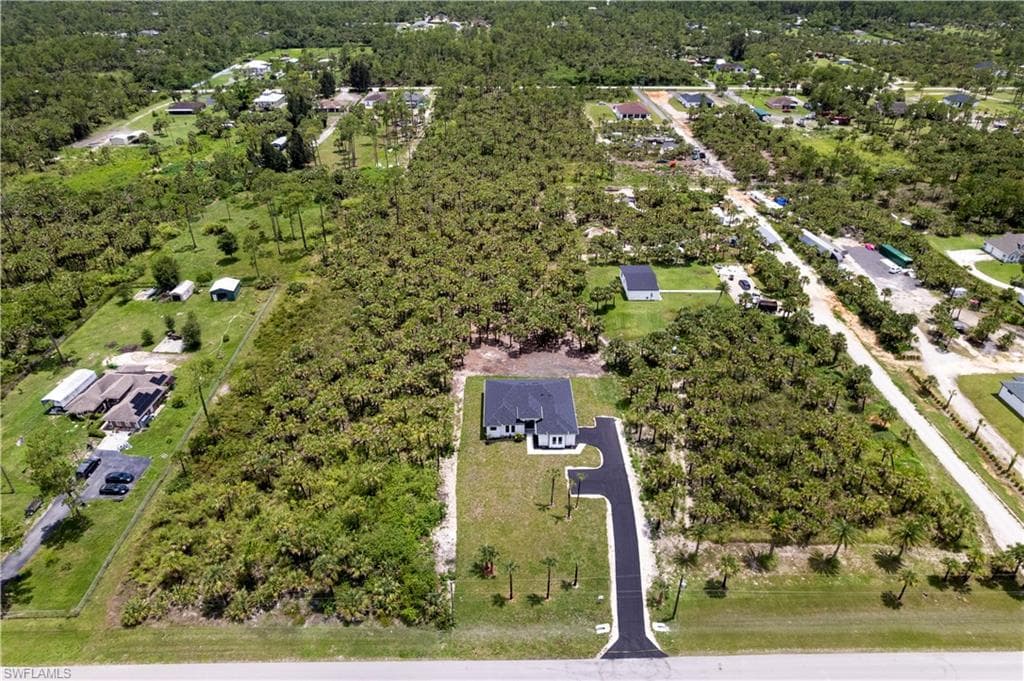 2898 36th Ave SE, Naples, FL 34117-4