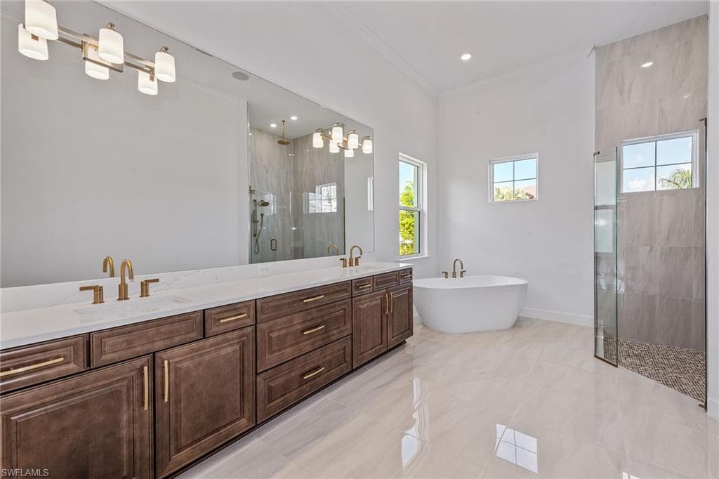 15436 Turin Dr, Naples, FL 34114-19
