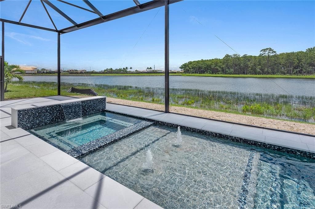 15436 Turin Dr, Naples, FL 34114-43