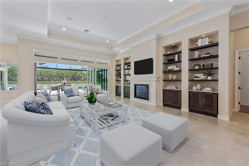15436 Turin Dr, Naples, FL 34114-7