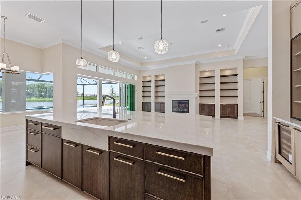 15436 Turin Dr, Naples, FL 34114-8