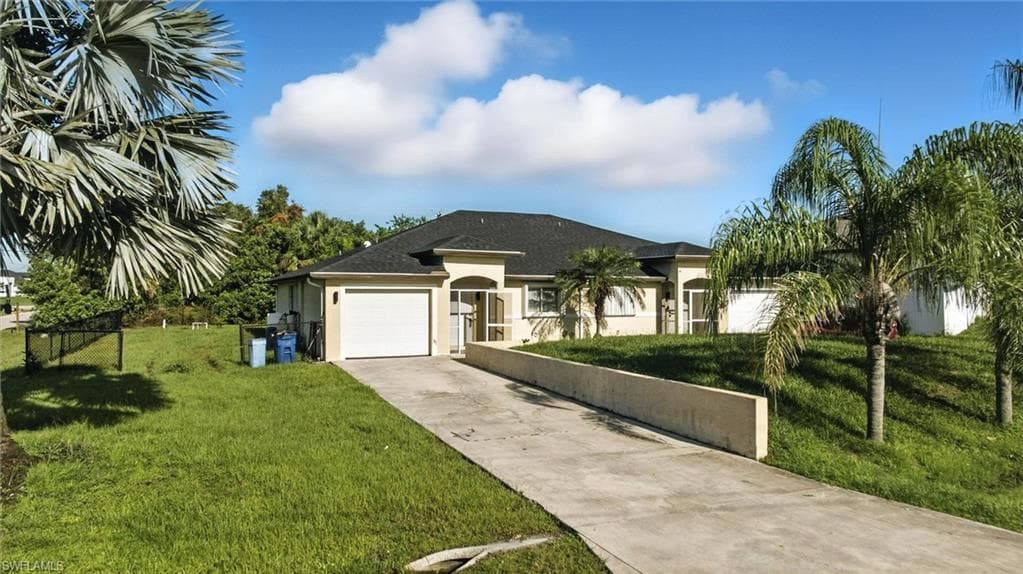 472/474 Petite Ave, Lehigh Acres, FL 33974-28