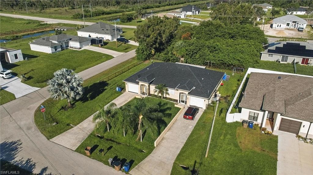 472/474 Petite Ave, Lehigh Acres, FL 33974-30