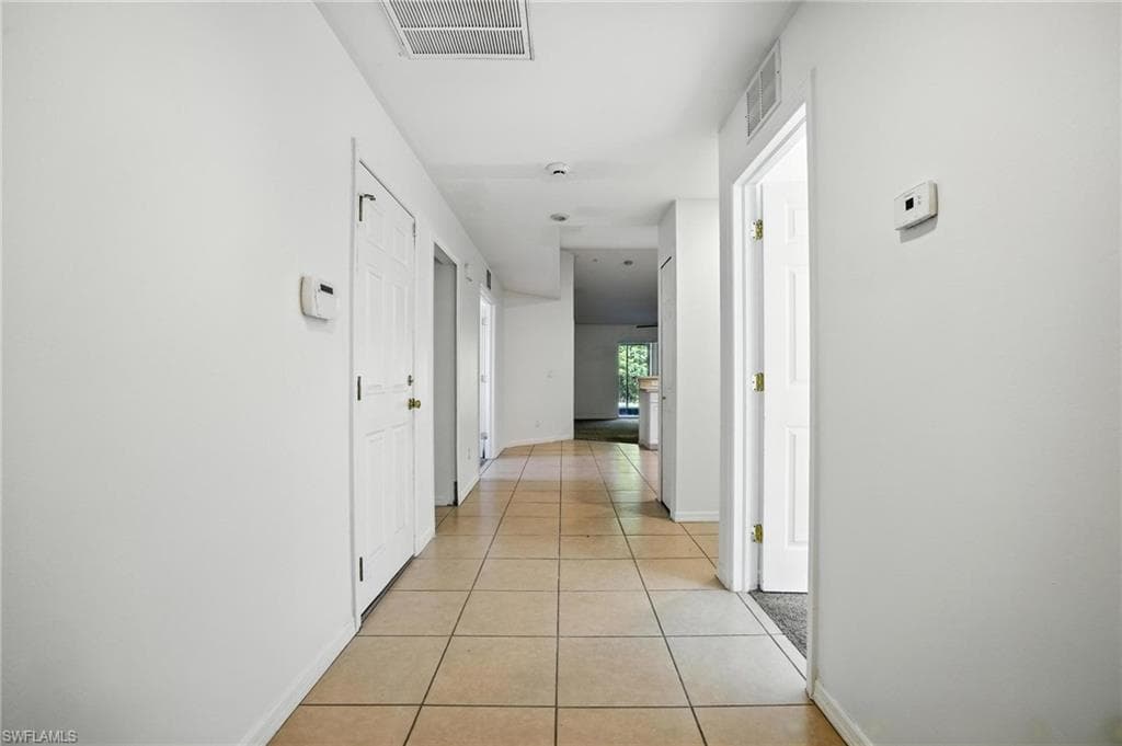 472/474 Petite Ave, Lehigh Acres, FL 33974-37