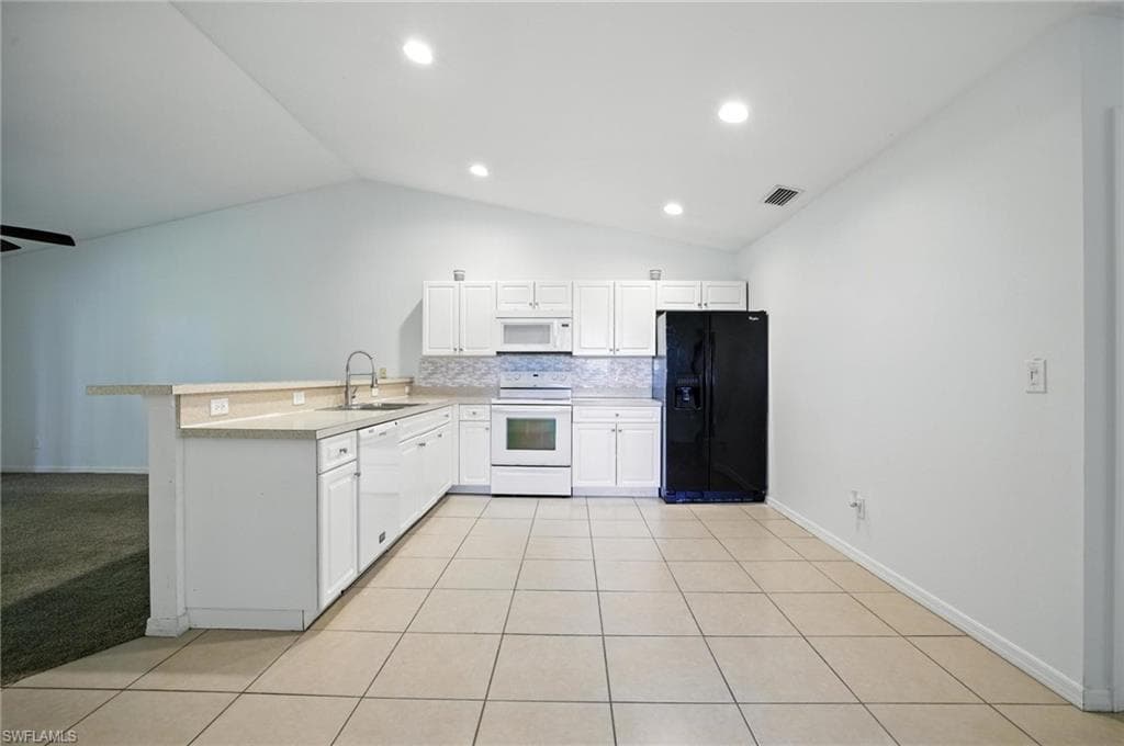 472/474 Petite Ave, Lehigh Acres, FL 33974-3