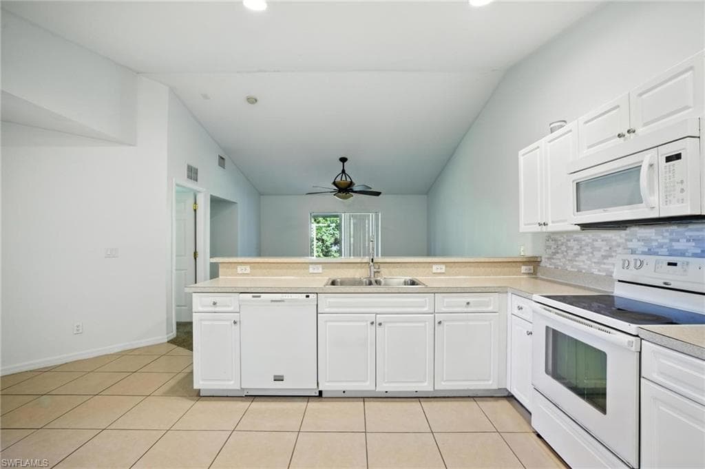472/474 Petite Ave, Lehigh Acres, FL 33974-6