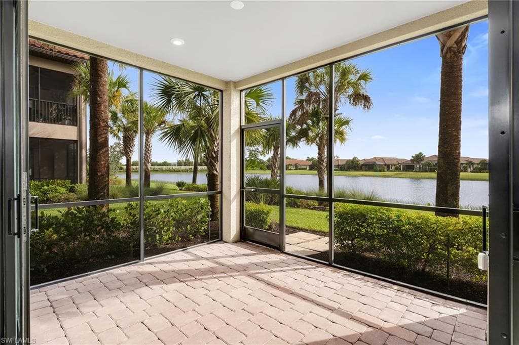 15252 Zeno Way 101, Naples, FL 34114-3
